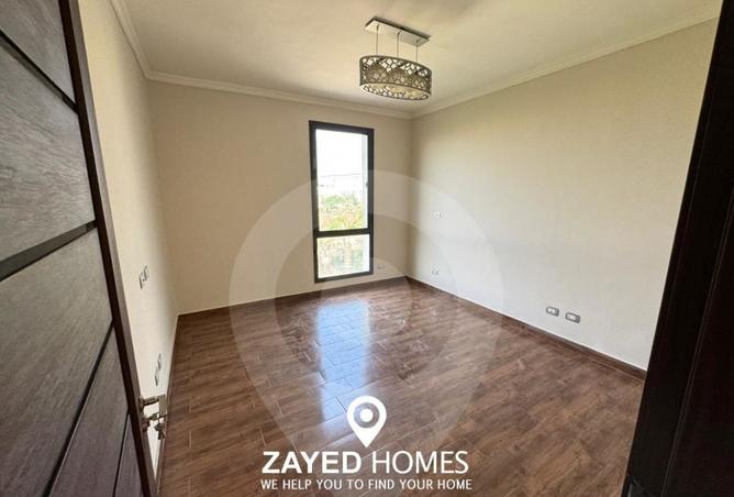 8532776 - Property Image 2