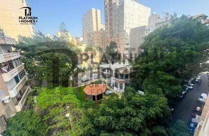 Apartment - 3 Bedrooms - 2 Bathrooms for sale in Khaleel Al Masry St. - Kafr Abdo - Roushdy - Hay Sharq - Alexandria