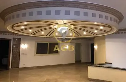 دوبلكس - 4 غرف نوم - 3 حمامات للبيع في شارع كورنيش النيل - الملك الصالح - حي مصر القديمة - القاهرة