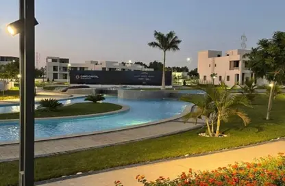 Townhouse - 4 Bedrooms - 4 Bathrooms for sale in Lake West - Sheikh Zayed Compounds - Sheikh Zayed City - Giza