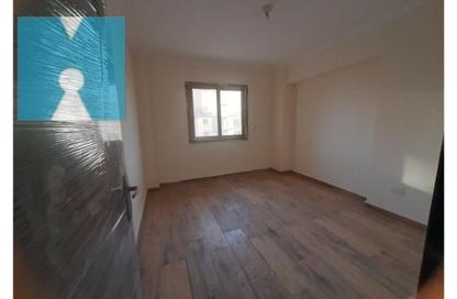 Apartment - 3 Bedrooms - 2 Bathrooms for sale in بوابة النعيم - Riviera City - Sheikh Zayed City - Giza