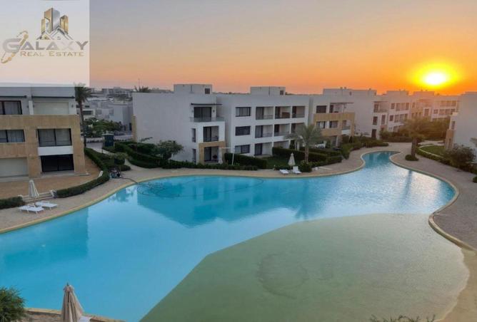 8369400 - Property Image 3