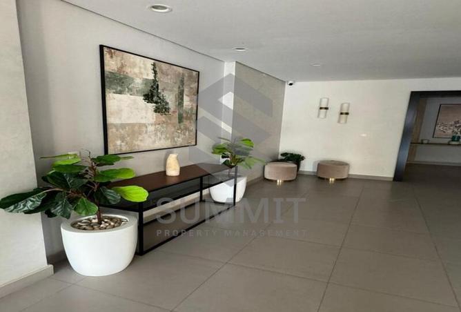 8048364 - Property Image 2