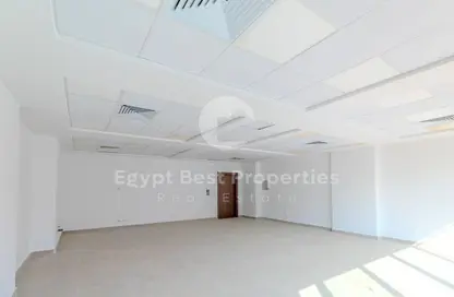 Clinic - Studio - 1 Bathroom for sale in Three Sixty - 5th Settlement Compounds - The 5th Settlement - New Cairo City - Cairo