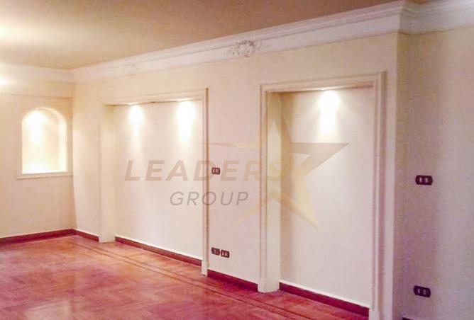 8230302 - Property Image 2