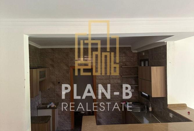 8113357 - Property Image 2