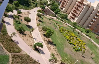 شقة - 3 غرف نوم - 2 حمامات للايجار في مدينة وصال - كمبوندات الشروق - مدينة الشروق - القاهرة