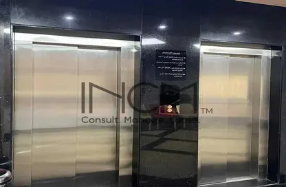 عيادة - استوديو للايجار في شارع التسعين - التجمع الخامس - مدينة القاهرة الجديدة - القاهرة