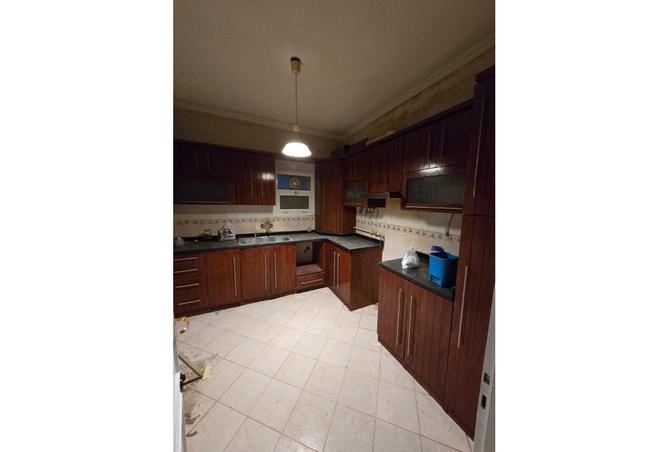 7983940 - Property Image 3