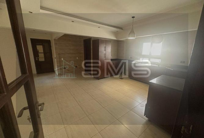 8424108 - Property Image 3