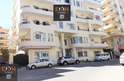 Apartment - 2 Bedrooms - 1 Bathroom for sale in El Hadaba District - Hurghada - Red Sea