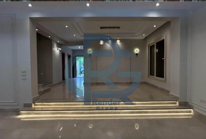 8361303 - Property Image 2