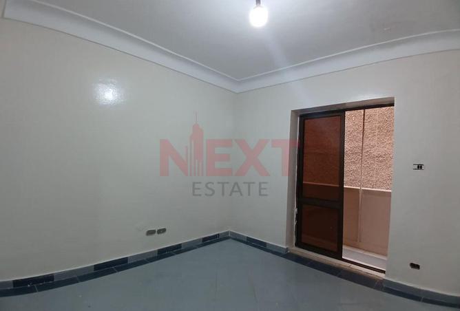 8211332 - Property Image 2