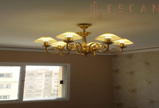 8521427 - Property Image 3