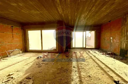 تاون هاوس - 3 غرف نوم - 4 حمامات للبيع في جولف فيوز - طريق مصر اسكندرية الصحراوي - مدينة 6 أكتوبر - الجيزة