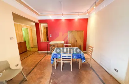 شقة - 2 غرف نوم - 2 حمامات للبيع في شارع محمد مظهر - الزمالك - القاهرة