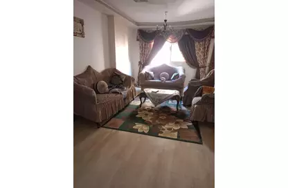 شقة - 2 غرف نوم - 1 حمام للايجار في البوابة الثانية - خفرع - حدائق الاهرام - الجيزة