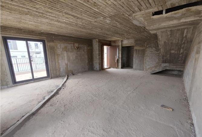 8106568 - Property Main Image