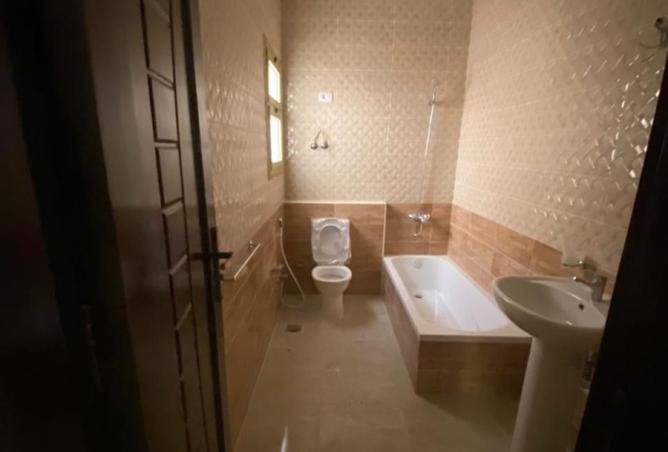 8027188 - Property Image 2