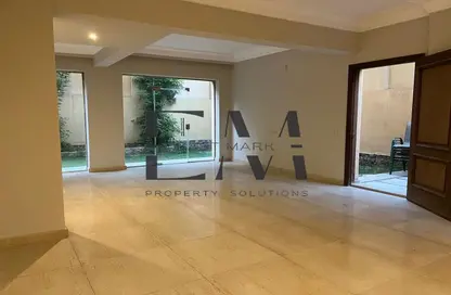 Apartment - 3 Bedrooms - 2 Bathrooms for sale in Service Road - Ganoob El Acadimia - New Cairo City - Cairo