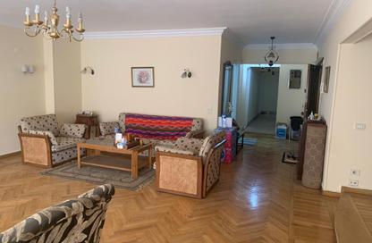 Apartment - 3 Bedrooms - 3 Bathrooms for sale in Street 200 - Degla - Hay El Maadi - Cairo