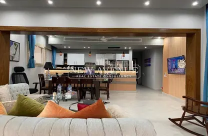 Chalet - 5 Bedrooms - 3 Bathrooms for sale in Hacienda Bay - Sidi Abdel Rahman - North Coast
