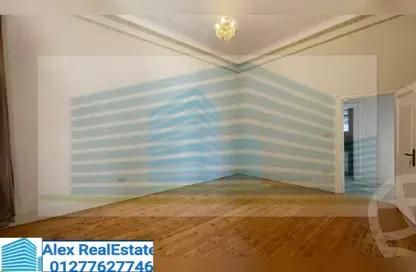 Office Space - Studio - 2 Bathrooms for rent in Omar Lotfy St.   Mahatet Al Raml Square - Raml Station - Hay Wasat - Alexandria