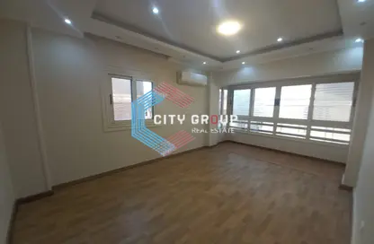 Office Space - Studio - 3 Bathrooms for rent in Al Golf St. - Maadi - Hay El Maadi - Cairo