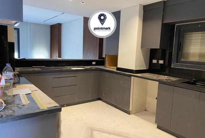 8042819 - Property Image 3