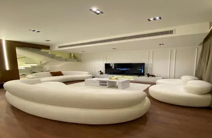 Villa - 4 Bedrooms - 5 Bathrooms for rent in Privado - Madinaty - Cairo