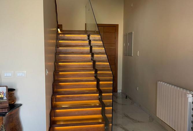 8216692 - Property Image 3