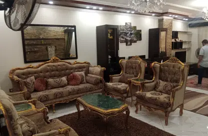 Apartment - 3 Bedrooms - 3 Bathrooms for rent in Eighth Sector - Zahraa El Maadi - Hay El Maadi - Cairo
