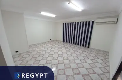 شقة - 4 غرف نوم - 3 حمامات للبيع في شارع 264 - المعادي الجديدة - حي المعادي - القاهرة