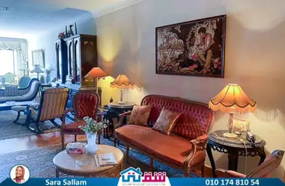 Apartment - 3 Bedrooms - 2 Bathrooms for sale in Kafr Abdo St. - Kafr Abdo - Roushdy - Hay Sharq - Alexandria