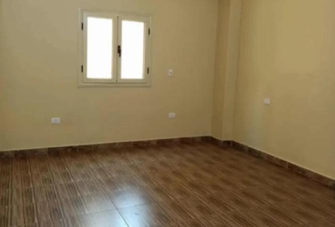 7999390 - Property Image 2