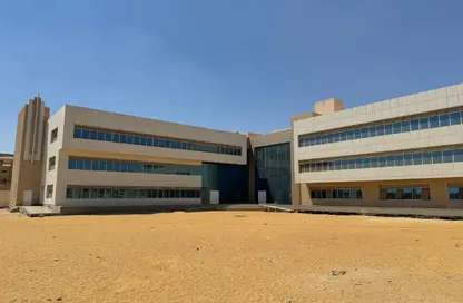 Medical Facility - Studio - 7+ Bathrooms for sale in Gamal Abdel-Nasser Axis - 6 October City - Giza