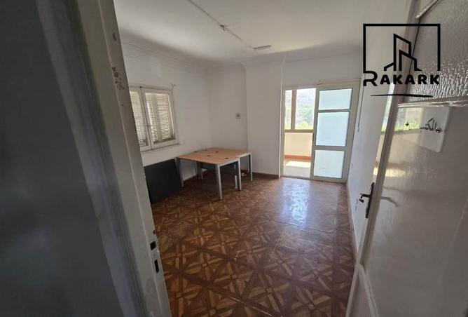 8335378 - Property Image 2