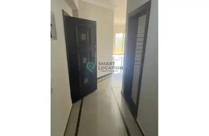 Apartment - 2 Bedrooms - 2 Bathrooms for rent in Al Narges 2 - Al Narges - New Cairo City - Cairo