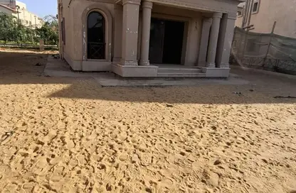 Villa - 4 Bedrooms - 4 Bathrooms for sale in Privado - Madinaty - Cairo