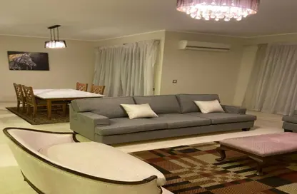 Apartment - 2 Bedrooms - 2 Bathrooms for rent in Palm Hills Village Gate - South Investors Area - New Cairo City - Cairo