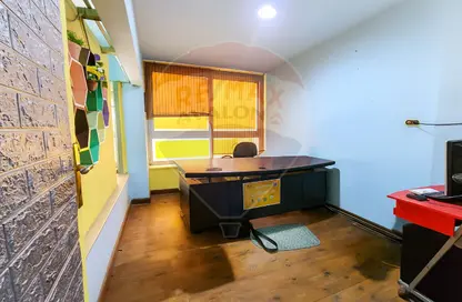 Office Space - Studio - 1 Bathroom for sale in Smouha - Hay Sharq - Alexandria
