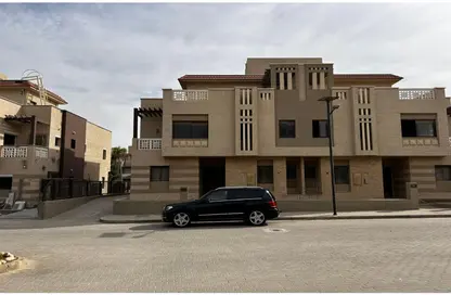 Villa - 4 Bedrooms - 4 Bathrooms for sale in Green IV - 6 October Compounds - 6 October City - Giza