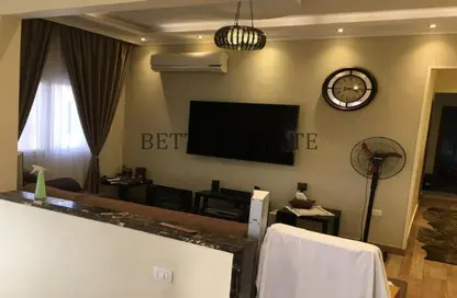 Penthouse - 3 Bedrooms - 2 Bathrooms for sale in 8th District - Shorouk City - Cairo