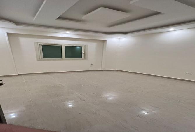7973462 - Property Image 2