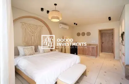 Chalet - 2 Bedrooms - 2 Bathrooms for sale in Seashore - Ras Al Hekma - North Coast