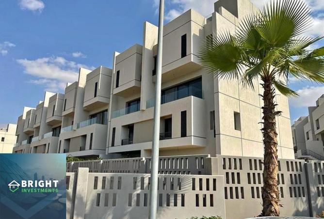 8200301 - Property Image 2