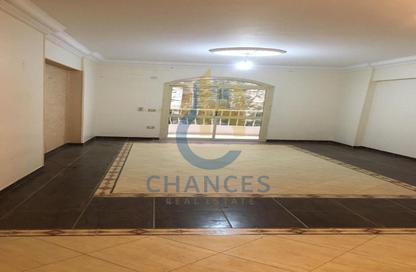 Apartment - 3 Bedrooms - 3 Bathrooms for sale in Grand City - Zahraa El Maadi - Hay El Maadi - Cairo