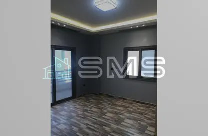 Apartment - 3 Bedrooms - 3 Bathrooms for rent in North Lotus - El Lotus - New Cairo City - Cairo