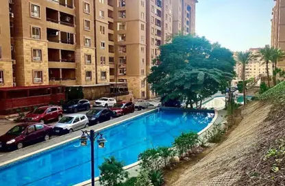 Apartment - 3 Bedrooms - 3 Bathrooms for sale in Zahraa El Maadi - Hay El Maadi - Cairo