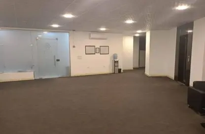 مساحات مكتبية - استوديو - 4 حمامات للايجار في شارع رقم 70 - الحي الاول - التجمع الخامس - مدينة القاهرة الجديدة - القاهرة